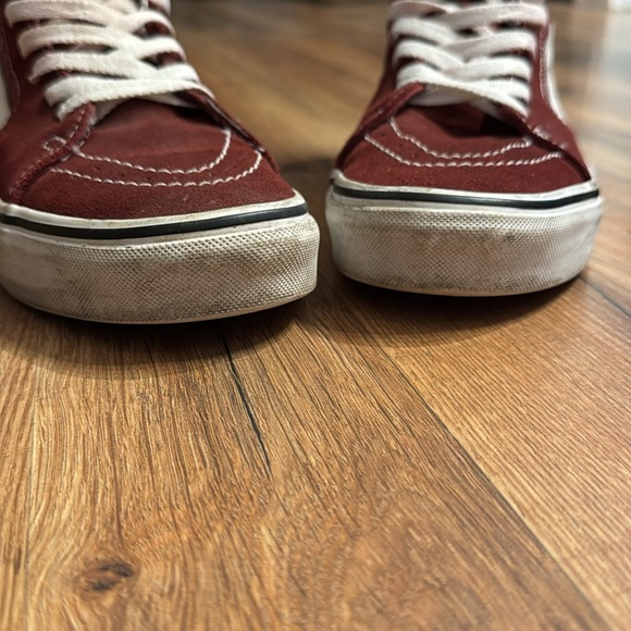 Sk8-Hi Shoe - Picture 4 of 5